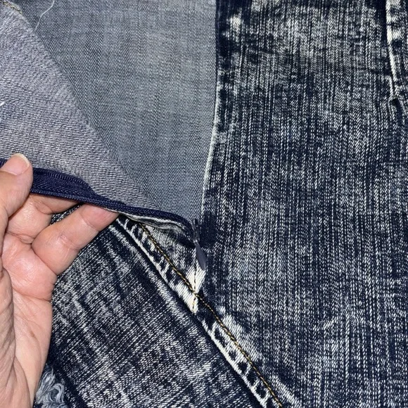 POL Denim Asymmetrical Skirt with Zipper Detail Small NWOT - Picture 4 of 8